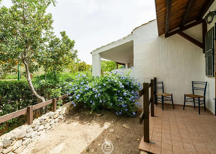 Mandorli Retreat * Villasimius